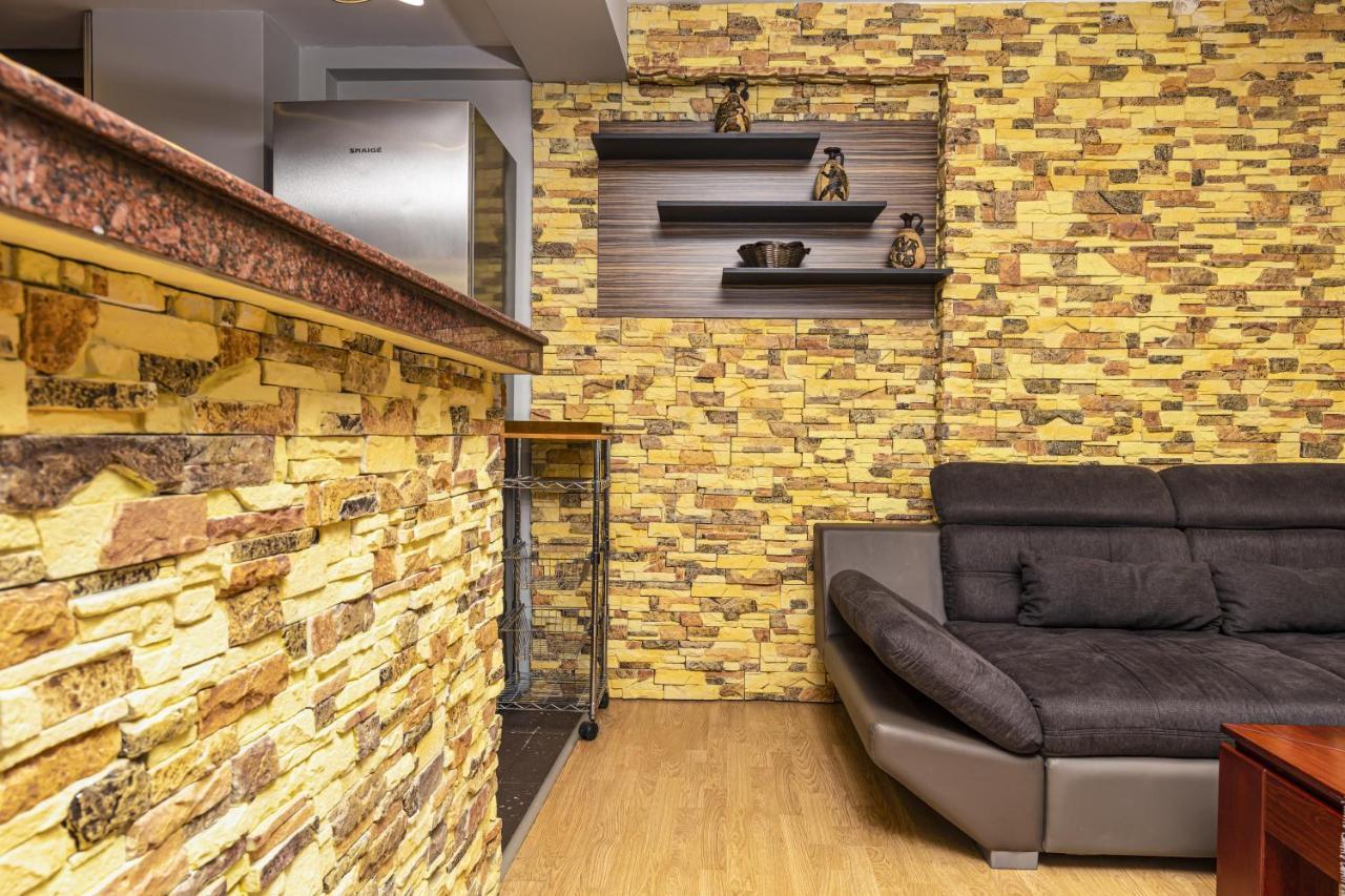1Bd Apartment - 5 Mins To The City Centre By Flat Mаnager Plovdiv Eksteriør bilde